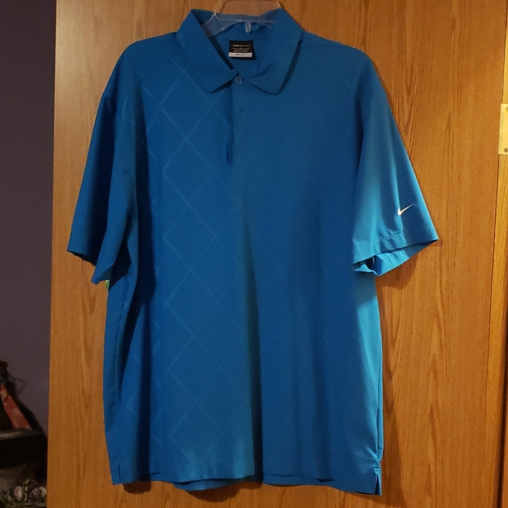 Light blue Nike golf shirt size large